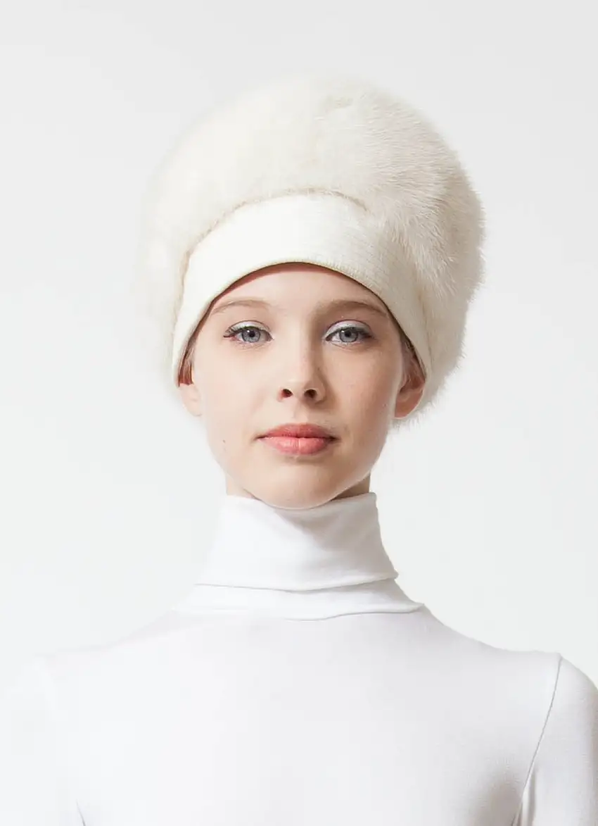 Chapeau en Vison - Haute Couture 1967 - Saint Laurent | Authentique & Vintage