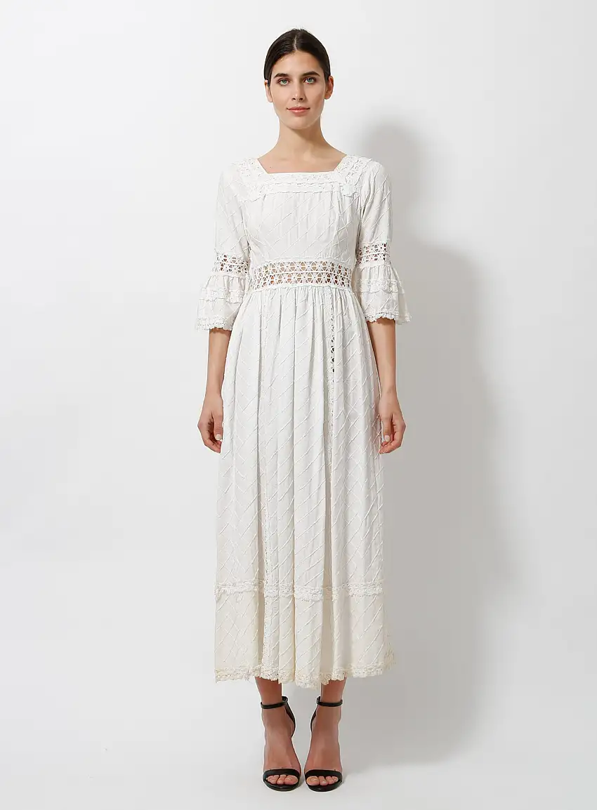 b50d05b2a2d0b72b6ca8e1b5377d-1 '60s Mexican Wedding Dress