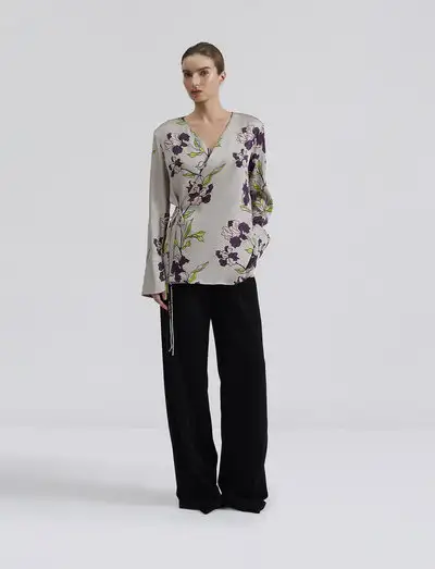 Adina satin wrap blouse - Blouses à manches longues